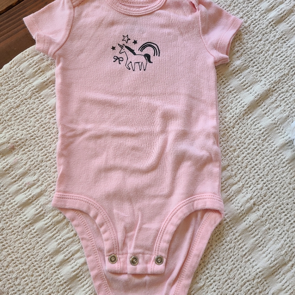 9 Piece Carter's 3 Month Onesie Bundle - Picture 3 of 13